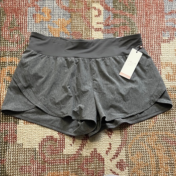 Calia Pants - NWT Calia Gray Kick It Up Performance Short 3” inseam Size L